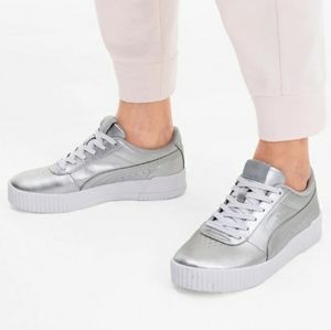 Puma Carina Metallic Sneakers 7.5